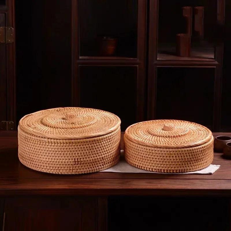 Cesta de Rattan com Tampa para Organização Elegante